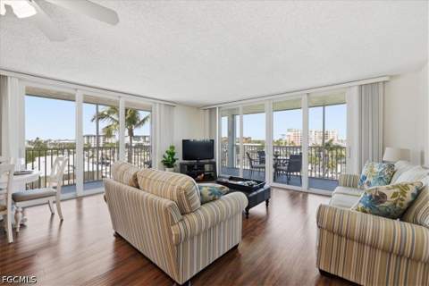 7148 Estero Blvd 423, Fort Myers Beach FL - photo 13 of 23