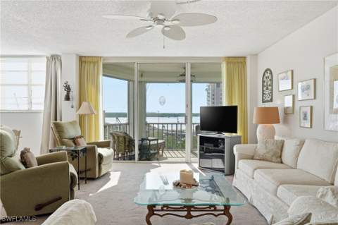 8401 Estero Blvd 501, Fort Myers Beach FL - photo 14 of 37