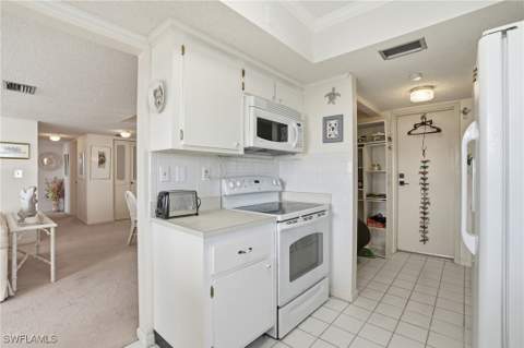 8401 Estero Blvd 501, Fort Myers Beach FL - photo 20 of 37
