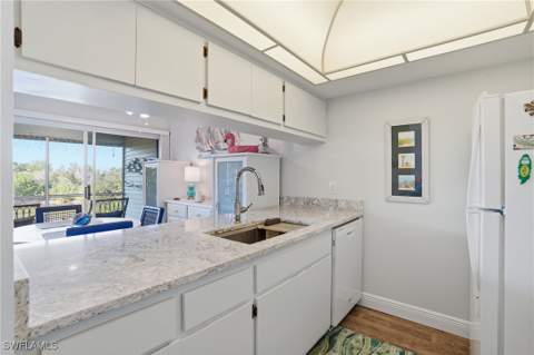1039 Beach Rd 101, Sanibel FL - photo 10 of 43