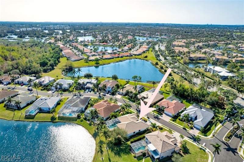 4 bedroom SingleFamilyResidence at 13695 Bald Cypress Cir, Reflection Lakes, Fort Myers — photo 3