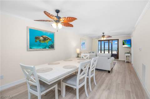 2445 W Gulf Dr 4E, Sanibel FL - photo 15 of 38