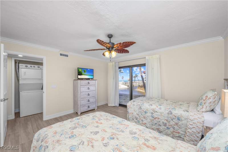 3 bedroom Condominium at 2445 W Gulf Dr 4E, Pointe Santo De Sanibel Condo, Sanibel — photo 4