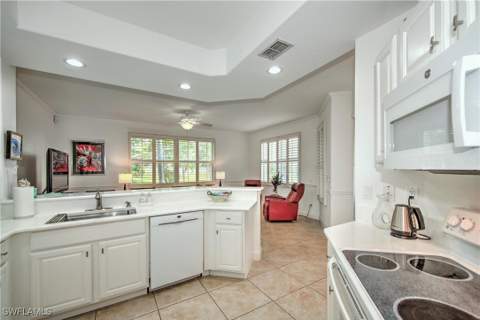 8385 Whisper Trace Ln N-104, Naples FL - photo 10 of 39