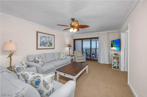 2445 W Gulf Dr 44E, Sanibel FL - photo 8 of 37