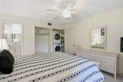 3150 Binnacle Dr 115, Naples FL - photo 17 of 33