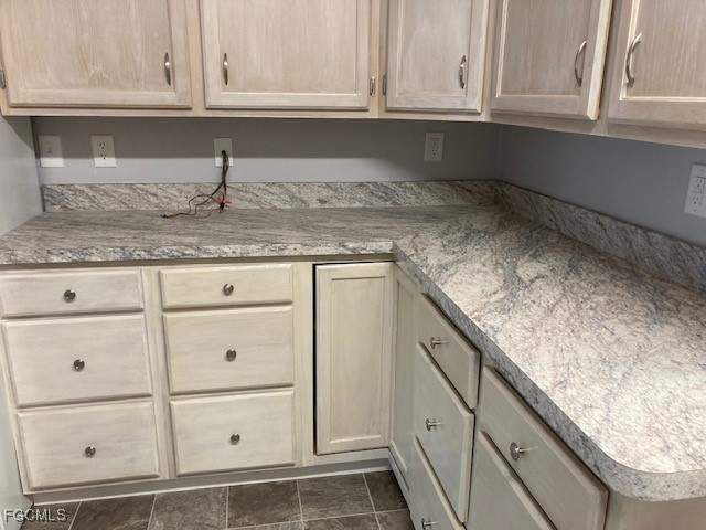 2 bedroom ManufacturedHome at 19681 Summerlin Rd J-197, Palmetto Palms R V, Fort Myers — photo 4