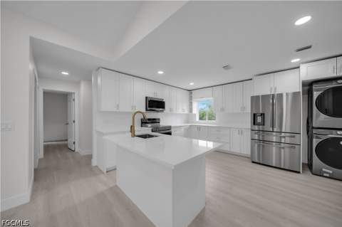 14441 Pine Lily Dr, Fort Myers FL - photo 8 of 50