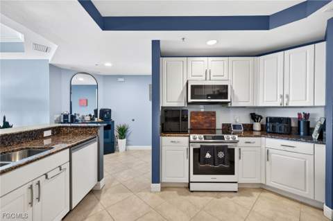 2743 1st St 502, Fort Myers FL - photo 11 of 39