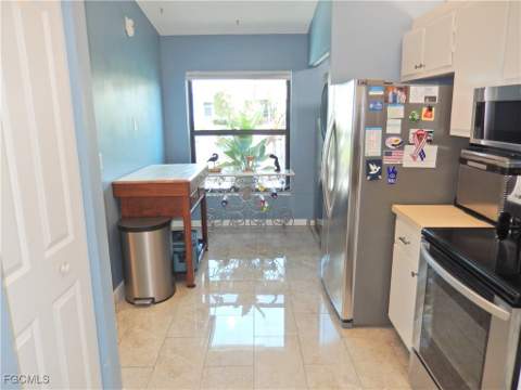 9620 Villa Dr 4, Fort Myers FL - photo 10 of 49