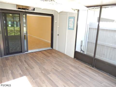 9620 Villa Dr 4, Fort Myers FL - photo 17 of 49