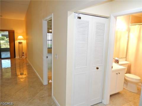 9620 Villa Dr 4, Fort Myers FL - photo 21 of 49