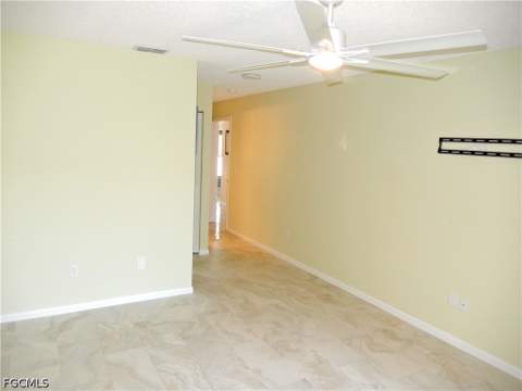 9620 Villa Dr 4, Fort Myers FL - photo 24 of 49