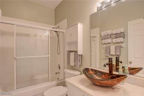 15440 Bellamar Cir 2921, Fort Myers FL - photo 22 of 26