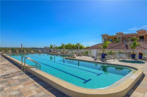 401 Bayfront Pl 3304, Naples FL - photo 18 of 28