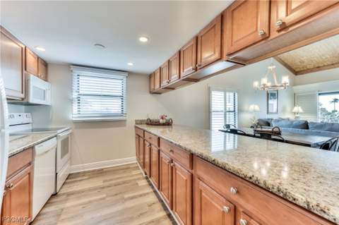 2121 Gulf Beach Villas, Captiva FL - photo 10 of 41