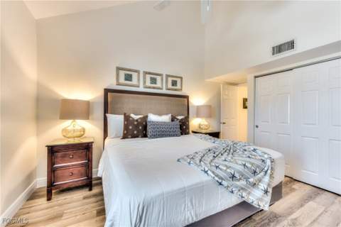 2121 Gulf Beach Villas, Captiva FL - photo 14 of 41