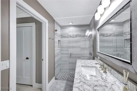 16575 Lake Circle Dr 1115, Fort Myers FL - photo 17 of 38