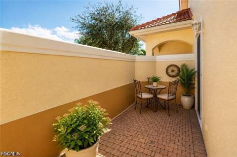 5960 Tarpon Gardens Cir 102, Cape Coral FL - photo 15 of 45