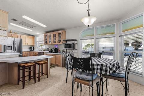 3065 Skipper Ln, St James City FL - photo 11 of 29