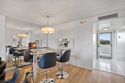 6102 Augusta Dr 302, Fort Myers FL - photo 7 of 47