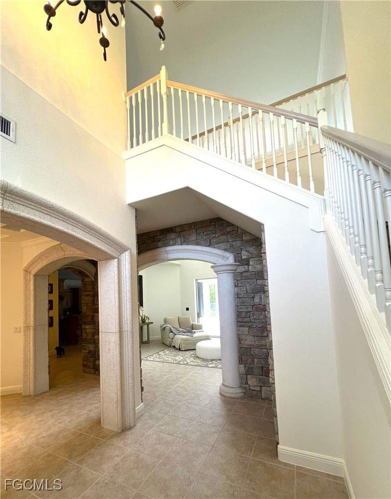 4 bedroom SingleFamilyResidence at 7376 Heritage Palms Estates Dr, The Enclave, Fort Myers — photo 2