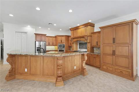 7376 Heritage Palms Estates Dr, Fort Myers FL - photo 7 of 49
