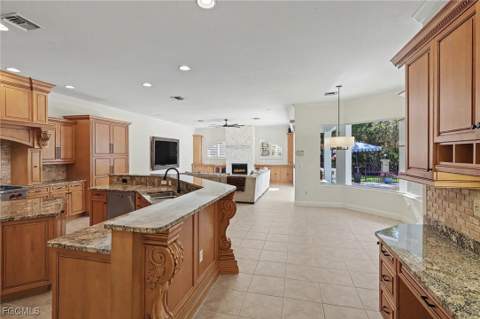 7376 Heritage Palms Estates Dr, Fort Myers FL - photo 8 of 49