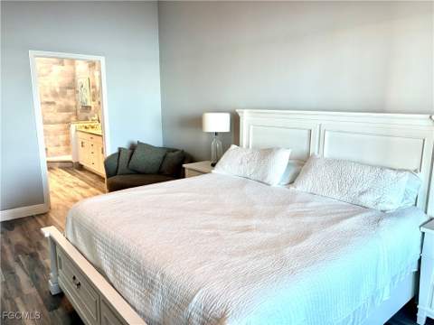 2797 1st St 106, Fort Myers FL - photo 15 of 50