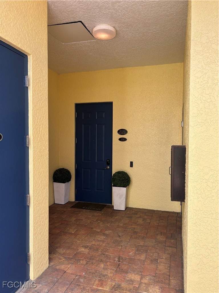 4 bedroom Condominium at 2797 1st St 106, Beau Rivage, Fort Myers — photo 2