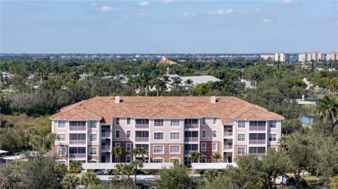 11751 Pasetto Ln 303, Fort Myers FL - photo 19 of 22