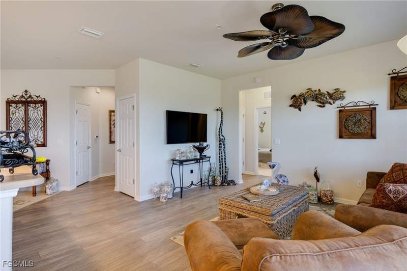 3 bedroom Condominium at 11751 Pasetto Ln 303, Royal Pointe, Fort Myers — photo 5