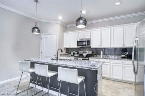 1608 Vizcaya Ln, Naples FL - photo 10 of 30