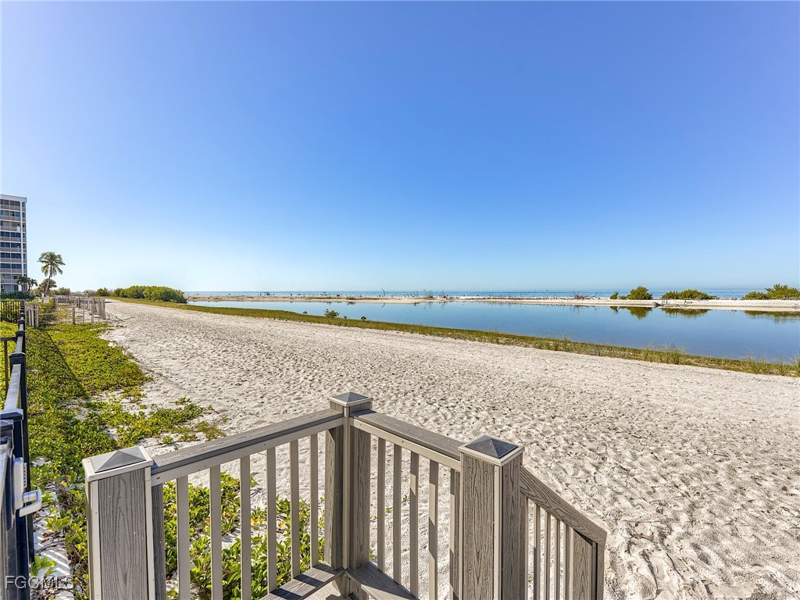 2 bedroom Condominium at 7000 Estero Blvd 102, Island Reef Club, Fort Myers Beach — photo 2