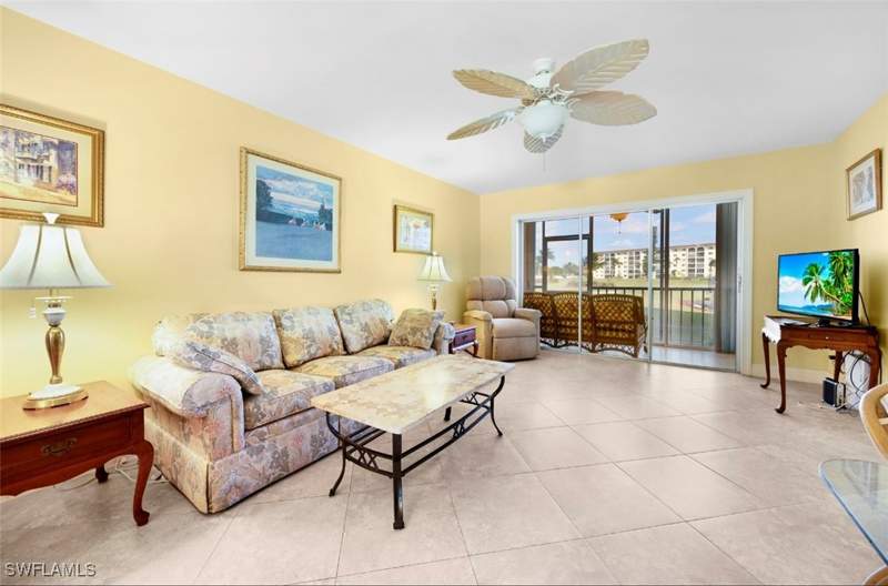 2 bedroom Condominium at 41 High Point Cir S 107, High Point Country Club, Naples — photo 2