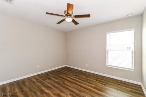 509 SW 7th Pl, Cape Coral FL - photo 11 of 15