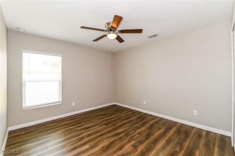 509 SW 7th Pl, Cape Coral FL - photo 12 of 15