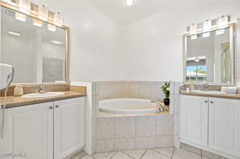 7940 Mahogany Run Ln 625, Naples FL - photo 11 of 30
