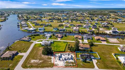 2310 NW 35th Pl, Cape Coral FL - photo 8 of 12