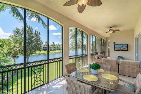 3123 Aviamar Cir 201, Naples FL - photo 12 of 22