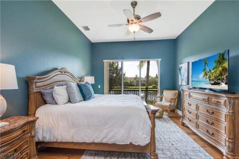 3123 Aviamar Cir 201, Naples FL - photo 13 of 22
