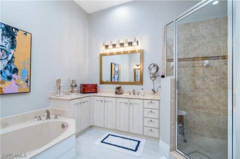 3123 Aviamar Cir 201, Naples FL - photo 17 of 22