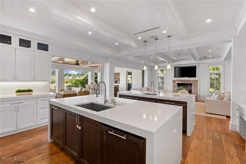 481 21st Ave S, Naples FL - photo 10 of 50