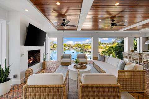 481 21st Ave S, Naples FL - photo 15 of 50
