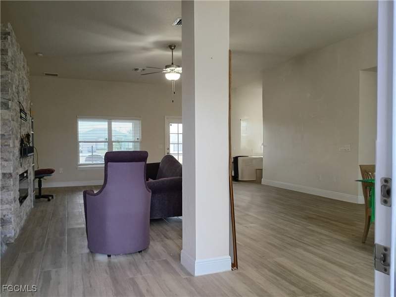 4 bedroom SingleFamilyResidence at 1426 NE 5th Pl, Cape Coral, Cape Coral — photo 3