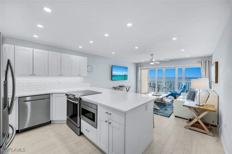 1 bedroom Condominium at 25830 Hickory Blvd 308, Dolphin Way, Bonita Springs — photo 2
