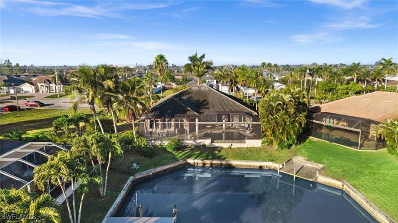 3 bedroom SingleFamilyResidence at 4009 Chiquita Blvd S, Cape Coral, Cape Coral — photo 5