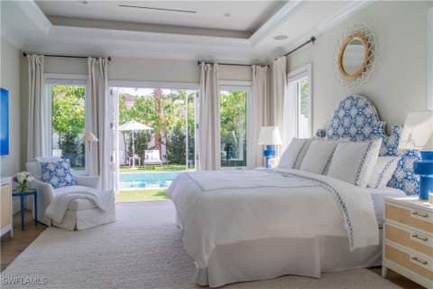 680 Wedge Dr, Naples FL - photo 12 of 30