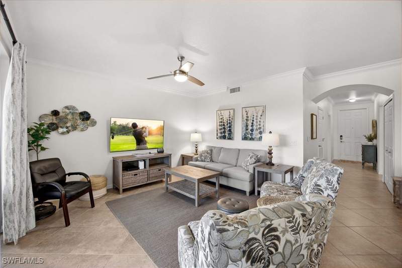 2 bedroom Condominium at 9820 Giaveno Cir 1417, Giaveno, Naples — photo 3