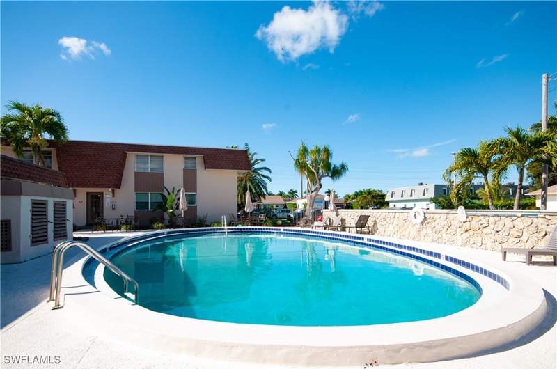 2 bedroom Condominium at 457 Tallwood St 108, Marco Villa, Marco Island — photo 2
